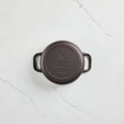 Smithey Ironware 3.5 Qt. Dutch Oven 10 Smithey Ironware 3.5 Qt. Dutch Oven -GrillGear Shop 3.5dutchbottom 720x 60dd208d 3198 4057 a3f7 7e195060ff87