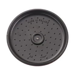 Staub 3.5 Qt. Cast Iron Braiser -GrillGear Shop 40511 979 0 4