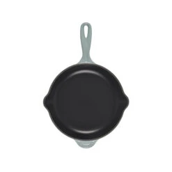 Le Creuset Traditional Skillet - 9" 12 Le Creuset Traditional Skillet - 9" -GrillGear Shop L2024 23717 3