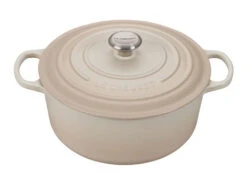 Le Creuset Round Dutch Oven 7 1/4 Qt. -GrillGear Shop rs9083 ls2501 28716ss lpr lecreuset